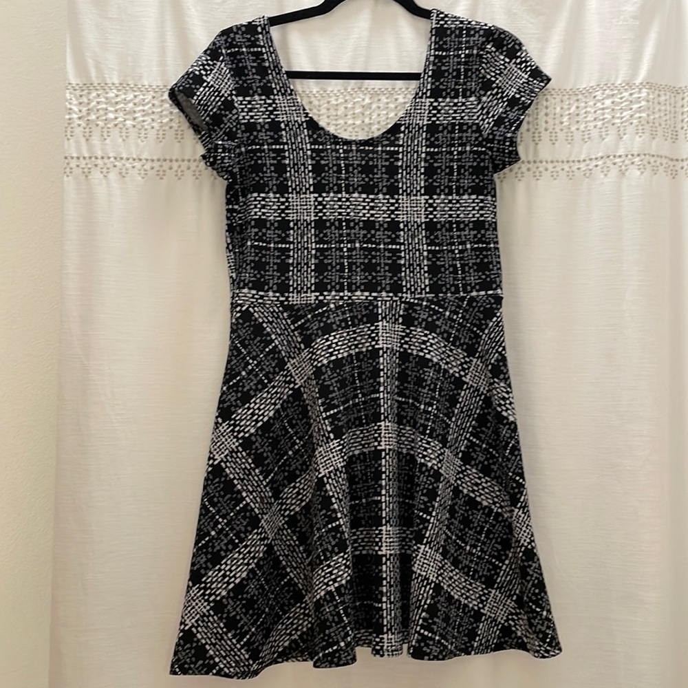 Black and white dress